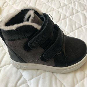 Ugg Toddler Rennon High Top Sneaker